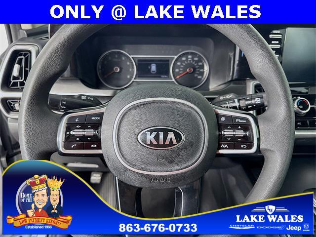 Photo of 2021 Sparkling Silver Kia Sorento