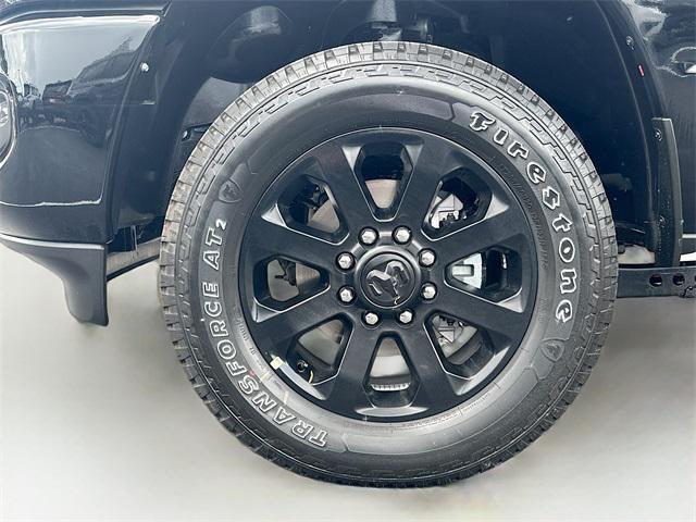 Photo of 2025 Diamond Black Crystal Pearlcoat RAM 2500