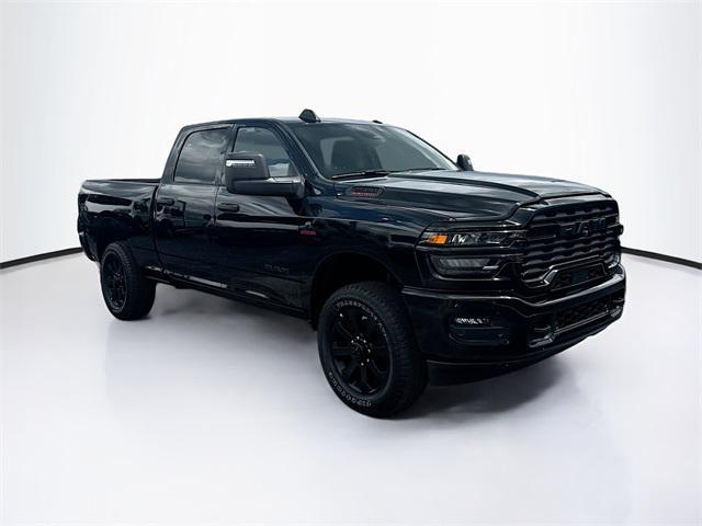 Photo of 2025 Diamond Black Crystal Pearlcoat RAM 2500