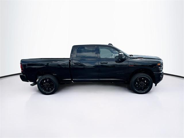 Photo of 2025 Diamond Black Crystal Pearlcoat RAM 2500