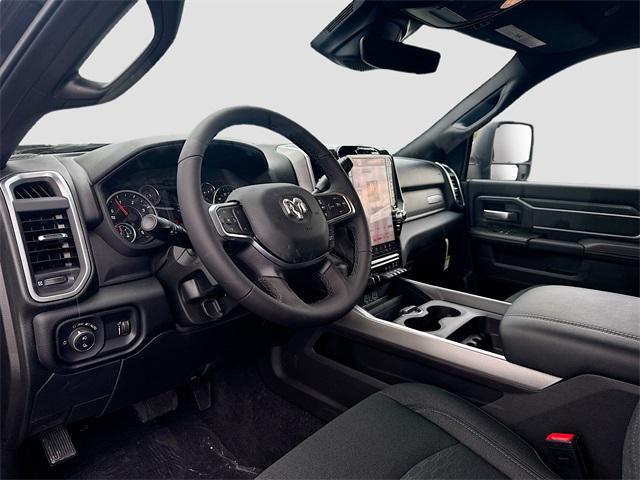 Photo of 2025 Diamond Black Crystal Pearlcoat RAM 2500