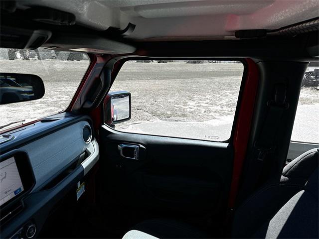 Photo of 2025 Firecracker Red Clearcoat Jeep Wrangler