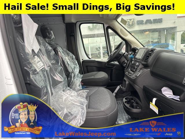 Photo of 2025 Bright White Clearcoat RAM ProMaster 1500