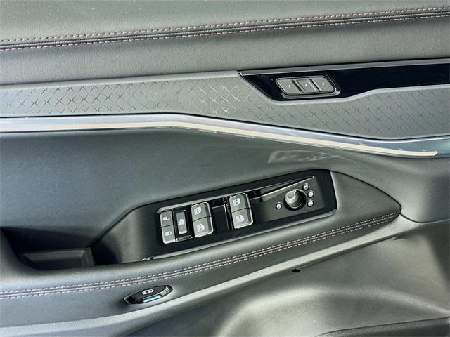 Photo of 2025 Fathom Blue Pearlcoat Jeep Wagoneer S