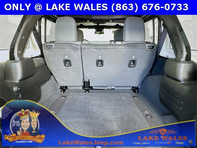 Photo of 2024 Black Clearcoat Jeep Wrangler