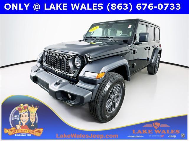 Photo of 2024 Black Clearcoat Jeep Wrangler