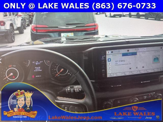 Photo of 2024 Black Clearcoat Jeep Wrangler