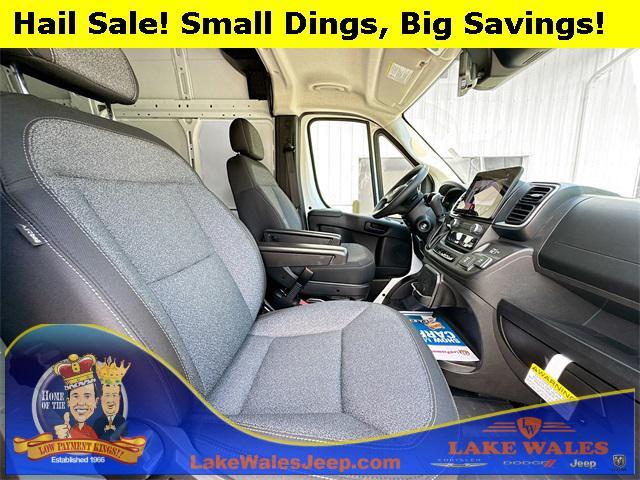 Photo of 2025 Bright White Clearcoat RAM ProMaster 3500