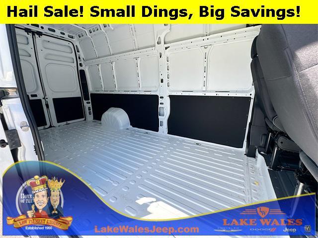Photo of 2025 Bright White Clearcoat RAM ProMaster 3500