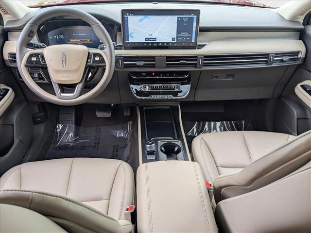 Photo of 2024 Red Carpet Metallic Tinted Clearcoat Lincoln Corsair