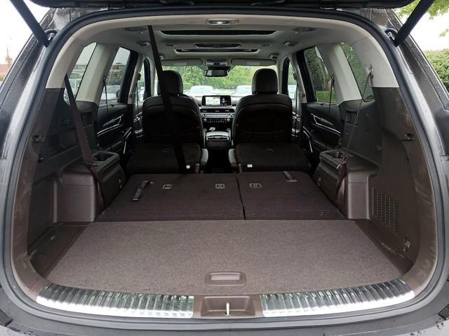 Photo of 2022 Brown Kia Telluride