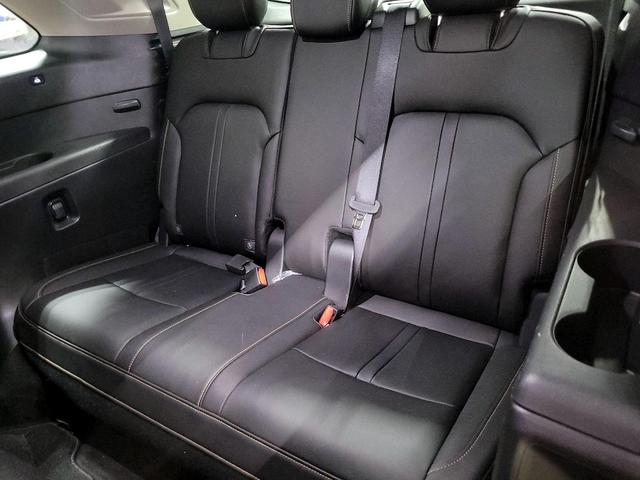 Photo of 2024 Silver Mazda CX-90 PHEV