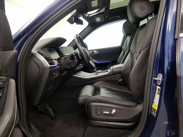 Photo of 2023 Blue BMW X5
