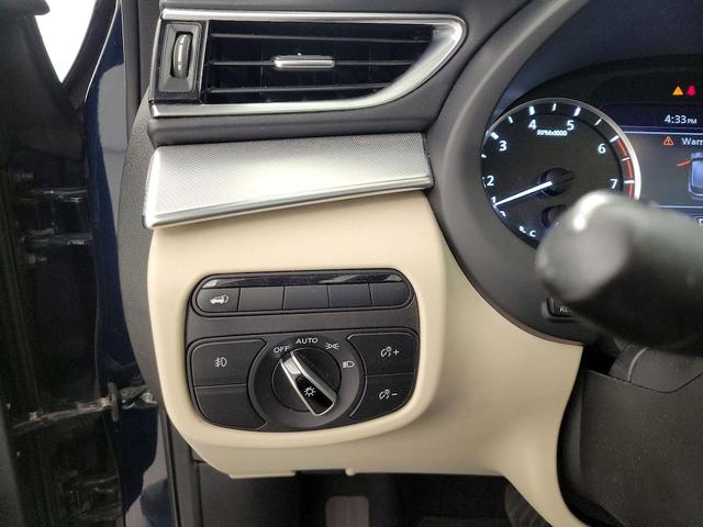 Photo of 2019 Blue INFINITI QX50