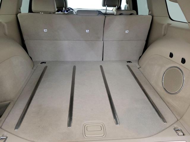 Photo of 2015 Gray Jeep Grand Cherokee