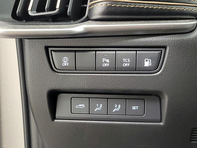 Photo of 2024 Gray Mazda CX-90 PHEV