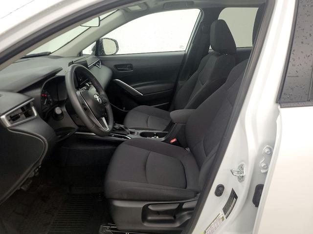 Photo of 2024 White Toyota Corolla Cross