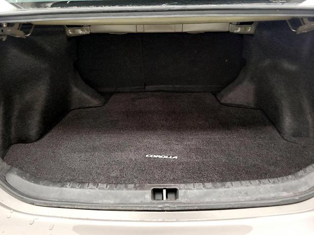 Photo of 2017 Gray Toyota Corolla