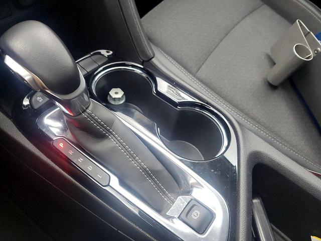 Photo of 2021 White Buick Encore GX