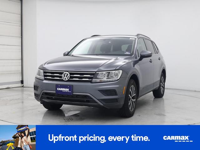 Photo of 2019 Gray Volkswagen Tiguan