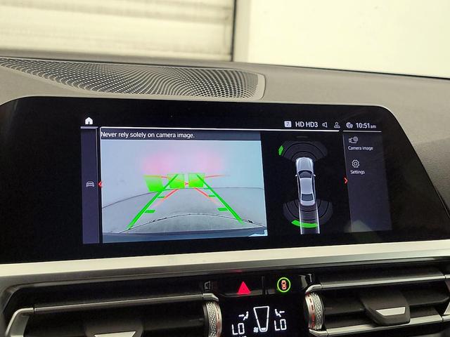 Photo of 2021 Gray BMW 330