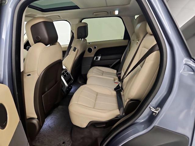 Photo of 2020 Blue Land Rover Range Rover Sport