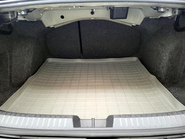 Photo of 2021 Black Volkswagen Jetta
