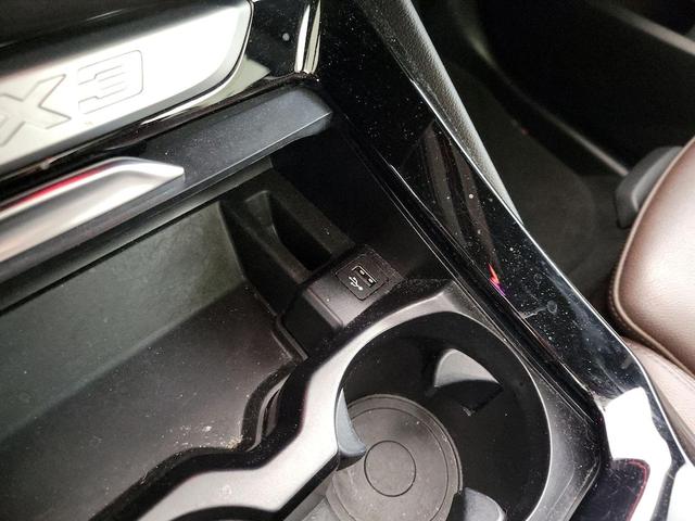 Photo of 2022 White BMW X3