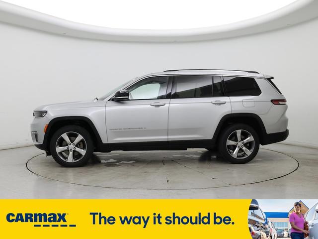 Photo of 2022 Silver Jeep Grand Cherokee L
