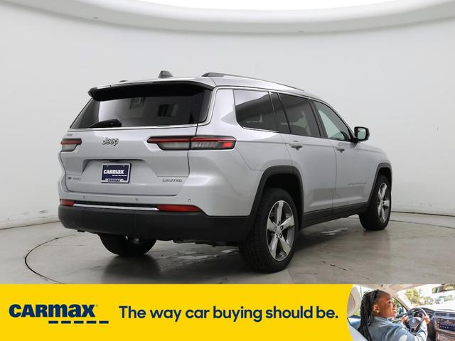 Photo of 2022 Silver Jeep Grand Cherokee L