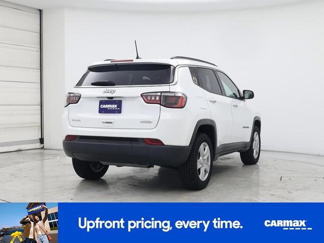 Photo of 2022 White Jeep Compass