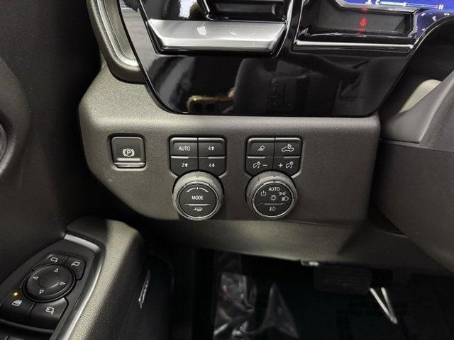 Photo of 2025 Summit White Chevrolet Silverado 1500
