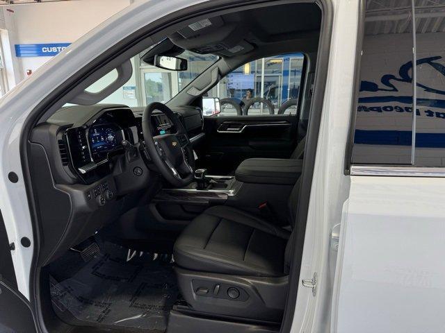 Photo of 2025 Summit White Chevrolet Silverado 1500