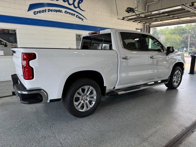 Photo of 2025 Summit White Chevrolet Silverado 1500