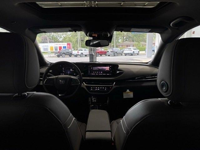 Photo of 2025 White Frost Tri-Coat Buick Envista