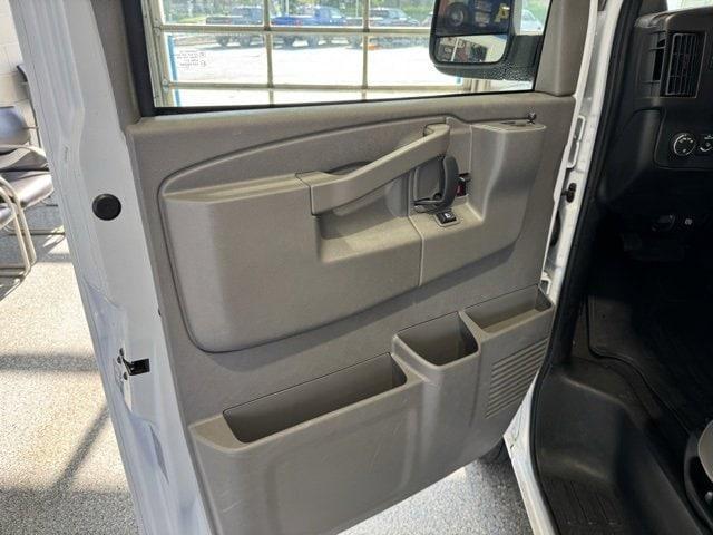 Photo of 2024 Summit White Chevrolet Express 3500
