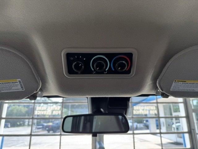 Photo of 2024 Summit White Chevrolet Express 3500