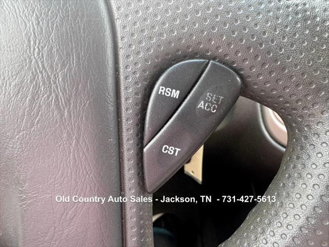 Photo of 2006 Silver Metallic Clearcoat Ford Escape