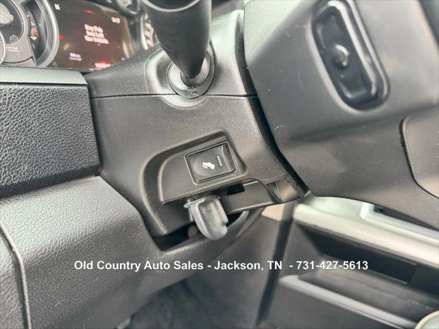 Photo of 2013 Black Clearcoat RAM 1500