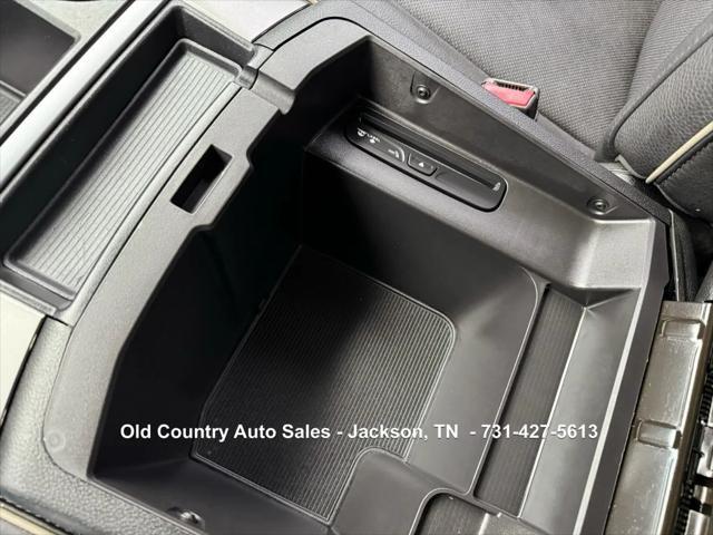 Photo of 2013 Black Clearcoat RAM 1500