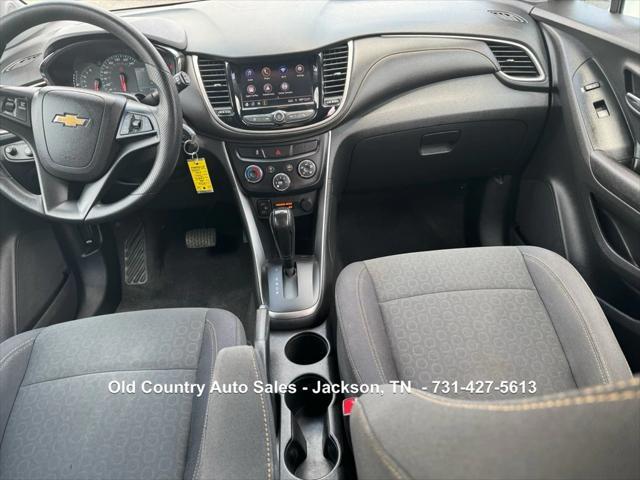 Photo of 2020 Summit White Chevrolet Trax