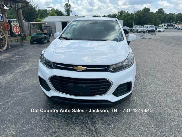 Photo of 2020 Summit White Chevrolet Trax
