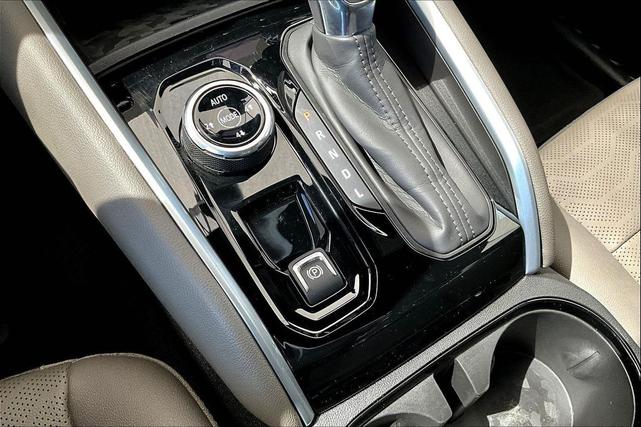Photo of 2024 Sterling Gray Metallic Chevrolet Colorado