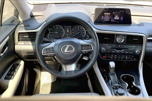 Photo of 2019 Eminent White Pearl Lexus RX 350