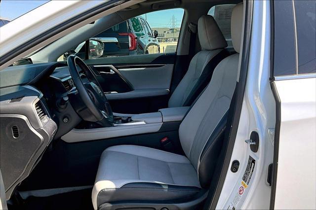 Photo of 2019 Eminent White Pearl Lexus RX 350