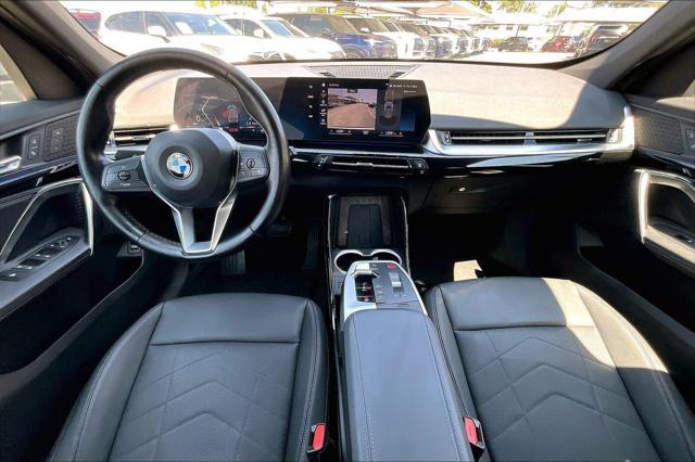 Photo of 2023 Space Silver Metallic BMW X1