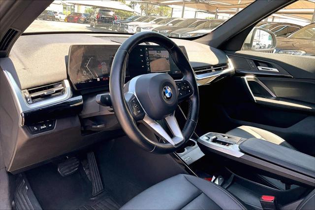 Photo of 2023 Space Silver Metallic BMW X1