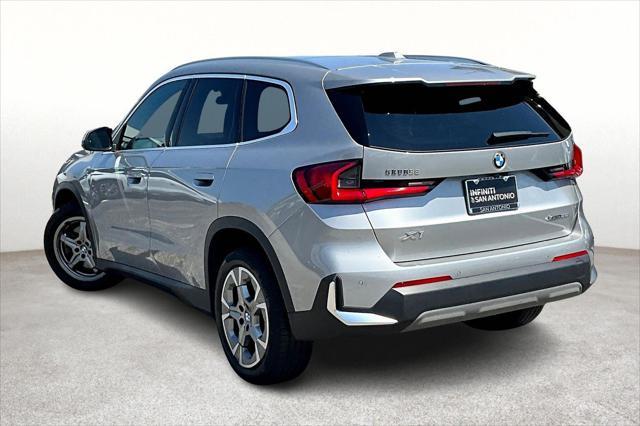 Photo of 2023 Space Silver Metallic BMW X1
