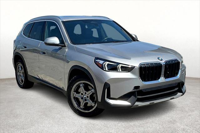 Photo of 2023 Space Silver Metallic BMW X1