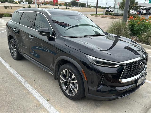 Photo of 2023 Mineral Black INFINITI QX60
